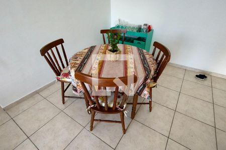 Sala de apartamento para alugar com 3 quartos, 74m² em Ocian, Praia Grande