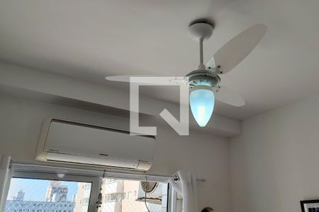 Sala de apartamento para alugar com 3 quartos, 74m² em Ocian, Praia Grande