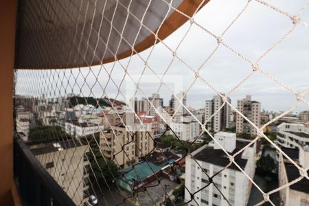 Vista de apartamento para alugar com 2 quartos, 75m² em Vila Júlia, Guarujá