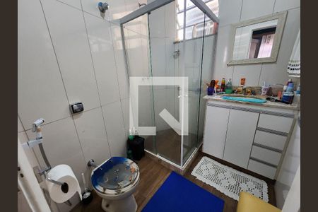 Banheiro de apartamento à venda com 1 quarto, 53m² em Catete, Rio de Janeiro