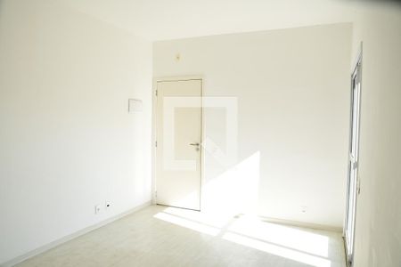 Sala de apartamento para alugar com 2 quartos, 48m² em Jardim Maria Tereza, Cotia