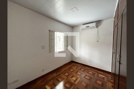 Quarto 1 de casa à venda com 2 quartos, 92m² em Parque Jabaquara, São Paulo