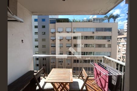 Sala vista de apartamento à venda com 1 quarto, 55m² em Copacabana, Rio de Janeiro