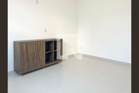 Sala de apartamento para alugar com 2 quartos, 49m² em Barra, Salvador