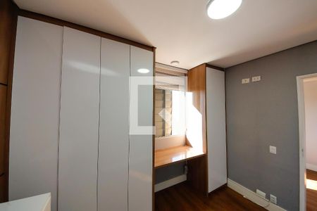 Quarto 1 de apartamento à venda com 2 quartos, 47m² em São Lucas, São Paulo
