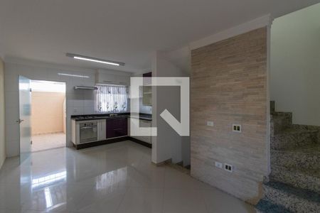 Casa de condomínio à venda com 73m², 2 quartos e 2 vagasSala/Cozinha
