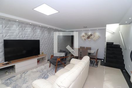 Casa à venda com 190m², 4 quartos e 5 vagasSala de TV