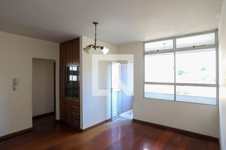 Sala de apartamento para alugar com 2 quartos, 65m² em Ipiranga, Belo Horizonte