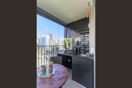 Studio para alugar com 26m², 1 quarto e sem vaga Studio para alugar com 26m², 1 quarto e sem vagaVaranda