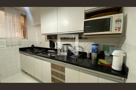 Cozinha de apartamento à venda com 3 quartos, 65m² em Jardim America, Belo Horizonte