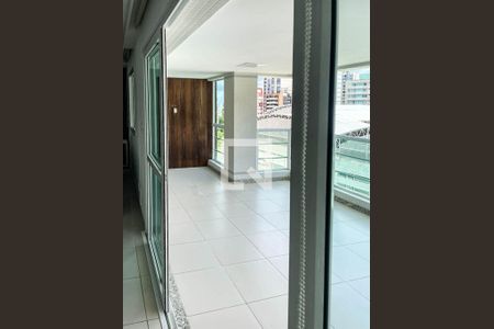 Varanda de apartamento para alugar com 2 quartos, 50m² em Barra, Salvador
