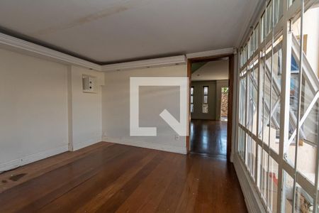 Sala de TV  de casa para alugar com 4 quartos, 280m² em Jardim Chapadão, Campinas