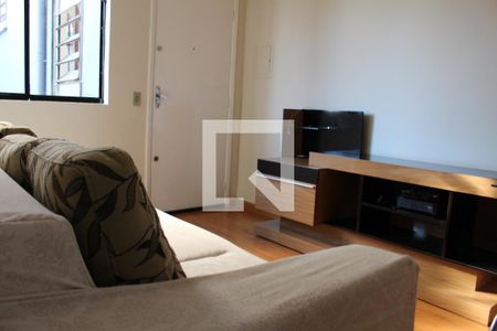 Sala de apartamento para alugar com 2 quartos, 53m² em Conjunto Habitacional Teotonio Vilela, São Paulo