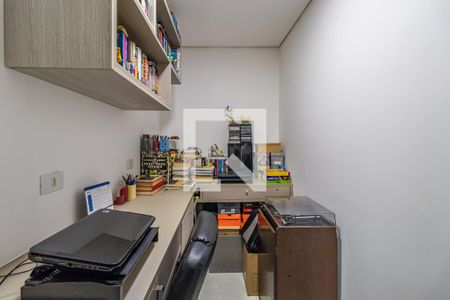 Escritório de apartamento à venda com 3 quartos, 96m² em Jardim Tupanci, Barueri