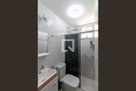 Banheiro 1 de apartamento à venda com 2 quartos, 47m² em Estoril, Belo Horizonte