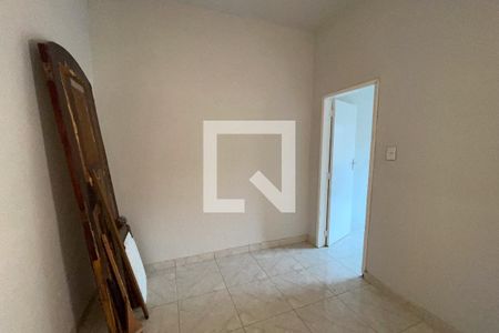 Sala de casa para alugar com 2 quartos, 65m² em Vila Sarapui, Duque de Caxias