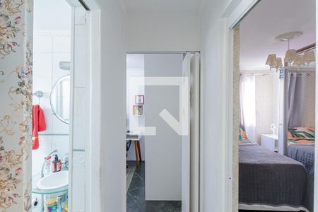 Hall dos cômodos  de apartamento à venda com 2 quartos, 56m² em Jardim Celeste, São Paulo