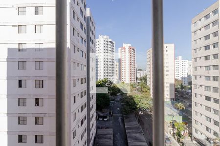 Vista de apartamento à venda com 2 quartos, 56m² em Jardim Celeste, São Paulo