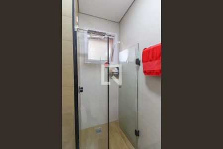 Apartamento à venda com 75m², 2 quartos e 1 vaga Apartamento à venda com 75m², 2 quartos e 1 vagaBanheiro