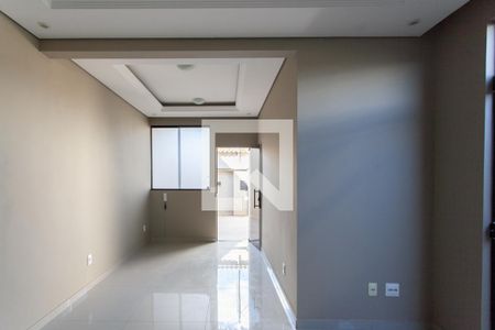 Sala de casa à venda com 4 quartos, 233m² em Ouro Preto, Belo Horizonte