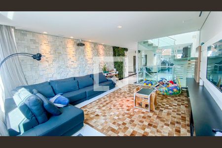 Sala de casa à venda com 3 quartos, 248m² em Vila Lilica, Santo André