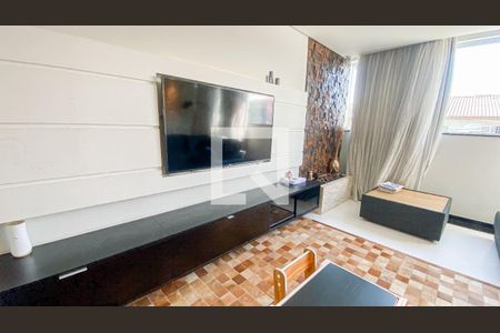 Sala de casa à venda com 3 quartos, 248m² em Vila Lilica, Santo André