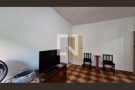 Sala de apartamento para alugar com 2 quartos, 65m² em Jardim Melvi, Praia Grande