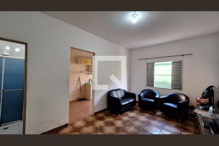 Sala de apartamento para alugar com 2 quartos, 65m² em Jardim Melvi, Praia Grande