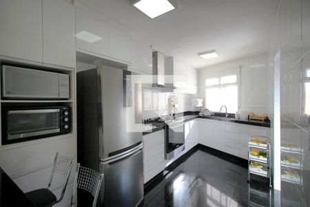 Cozinha de apartamento à venda com 4 quartos, 147m² em Ipiranga, Belo Horizonte