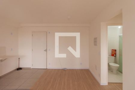 Sala  de apartamento à venda com 2 quartos, 47m² em Vila Fátima, São Paulo