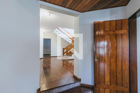 Entrada da sala de casa de condomínio para alugar com 4 quartos, 380m² em Jardim das Colinas, São José dos Campos