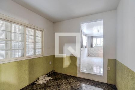 Sala de casa para alugar com 3 quartos, 300m² em Vila Nova, Porto Alegre