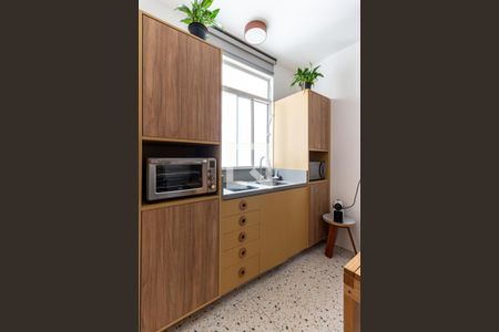Cozinha de apartamento à venda com 1 quarto, 48m² em Vila Buarque, São Paulo