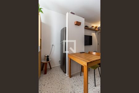 Cozinha de apartamento para alugar com 1 quarto, 48m² em Vila Buarque, São Paulo