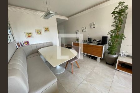 Sala de apartamento para alugar com 2 quartos, 80m² em Caxingui, São Paulo
