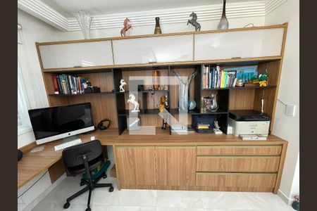 Sala - Home Office de apartamento para alugar com 2 quartos, 80m² em Caxingui, São Paulo