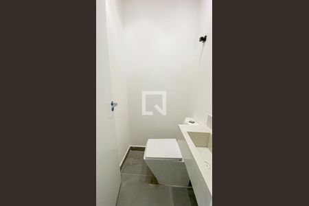 Lavabo de casa à venda com 3 quartos, 144m² em Vila Camilópolis, Santo André
