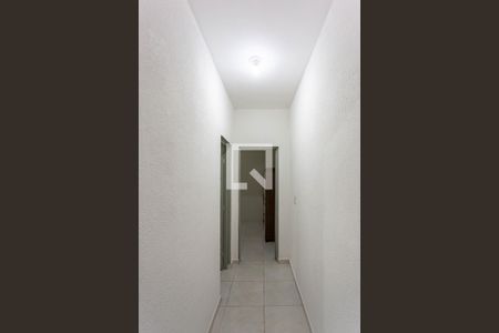 Corredor de casa para alugar com 2 quartos, 80m² em Glória, Belo Horizonte