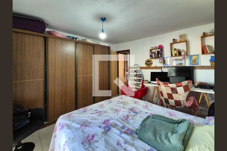 Quarto de casa para alugar com 2 quartos, 120m² em Vargem Pequena, Rio de Janeiro