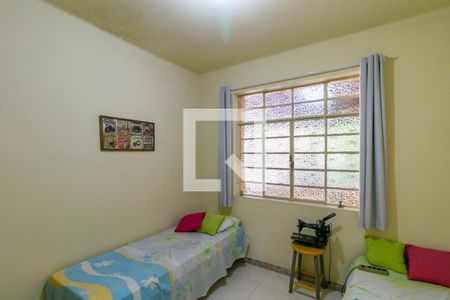 Quarto 1 de casa para alugar com 4 quartos, 480m² em Calafate, Belo Horizonte