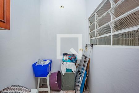 Quarto de Serviço de casa à venda com 3 quartos, 128m² em Jardim Santa Emilia, São Paulo