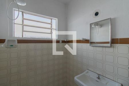 Banheiro de casa à venda com 2 quartos, 110m² em Jardim Vila Galvão, Guarulhos