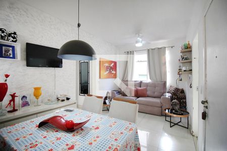 Sala de apartamento para alugar com 2 quartos, 120m² em Santo Antônio, Belo Horizonte