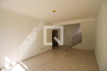 Sala de casa para alugar com 2 quartos, 90m² em Sítio Paredao, Ferraz de Vasconcelos