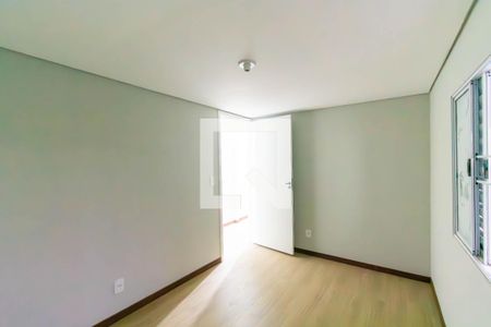 Quarto 1 de apartamento à venda com 2 quartos, 80m² em Vila Sirene, São Paulo