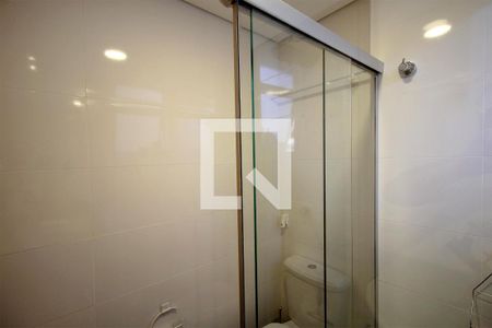 Banheiro da Suíte 1 de apartamento à venda com 2 quartos, 55m² em Serra, Belo Horizonte