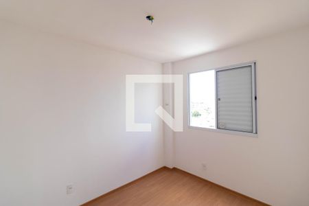 Quarto 01 de apartamento à venda com 2 quartos, 43m² em Parque Industrial, Campinas