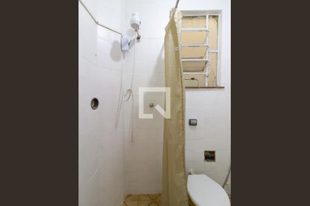 Banheiro social  de apartamento para alugar com 2 quartos, 80m² em Jardim Botânico, Rio de Janeiro