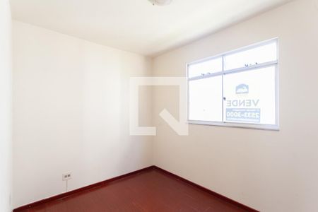 Quarto 2 de apartamento à venda com 3 quartos, 55m² em Heliópolis, Belo Horizonte