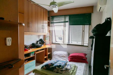 Quarto de apartamento para alugar com 2 quartos, 75m² em Teresópolis, Porto Alegre